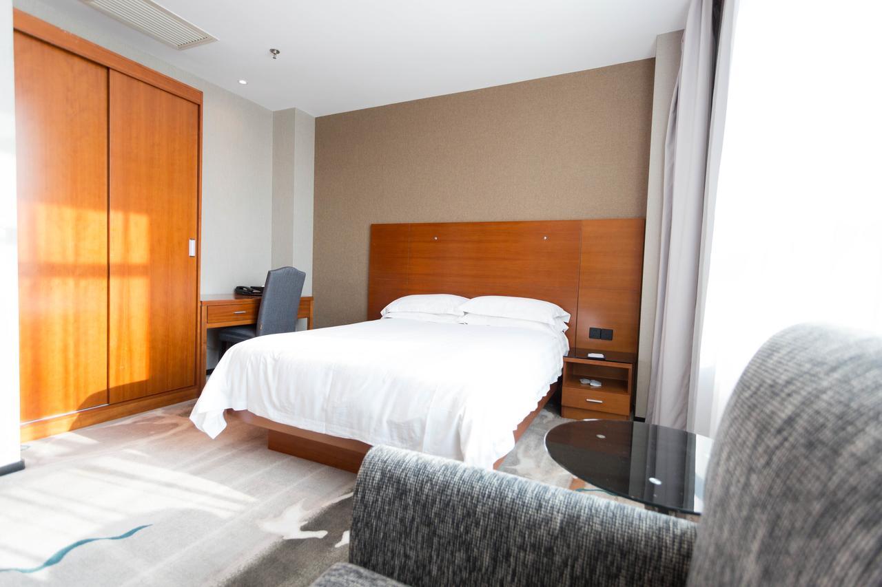 Radiance Hotel Shanghai Eksteriør billede